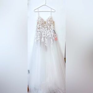 Elegant White Lace Gown